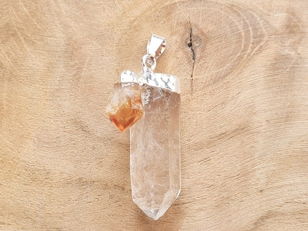 pendentif double pointe quartz ambré et cristal de roche